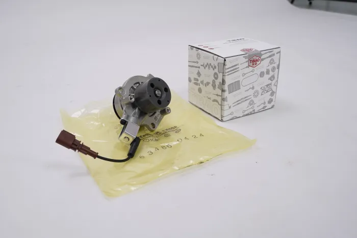 04L121011E Engine Parts Water Pump for AUDI Q2, VW TIGUAN, MAN TGE Van, SEAT LEON Hatchback Van (5F1), SKODA KAROQ (NU7, ND7)