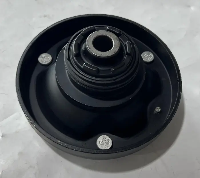 31331096311 Shock Mount / Strut Mount for BMW X5 (E53)