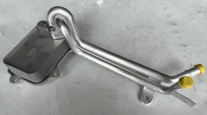 03C117021E Engine Parts Oil Cooler for AUDI A3, VW BEETLE, SEAT ALHAMBRA (710, 711), SKODA FABIA II (542), FABIA II (5J, 542)