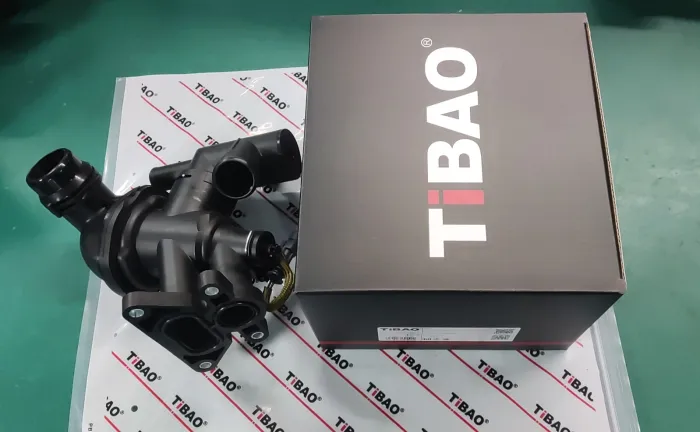 LR105974 Engine Parts Thermostat for 