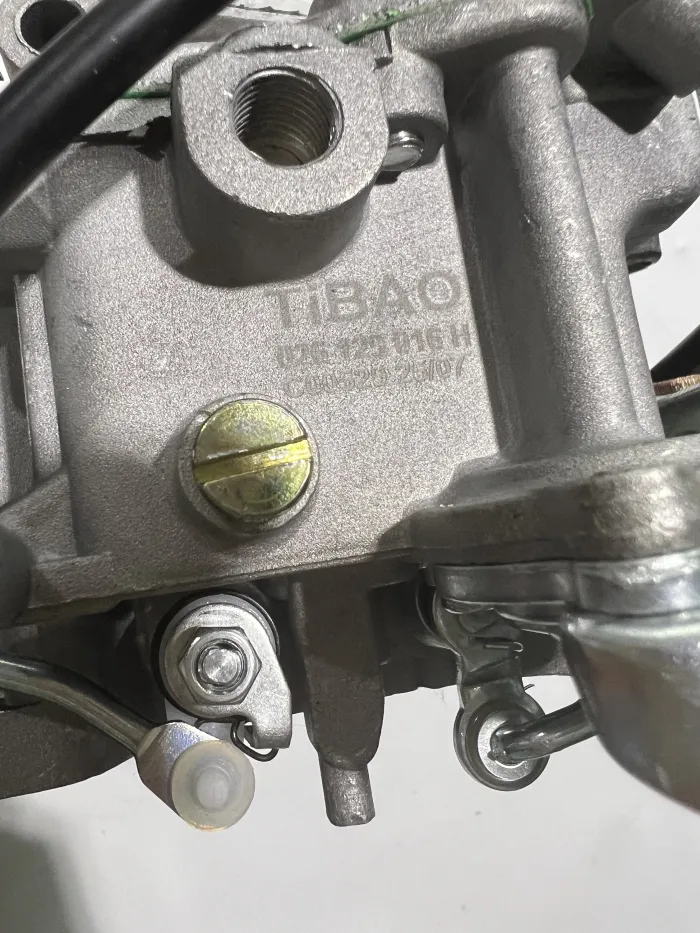 026129016H Engine Parts Carburetor for