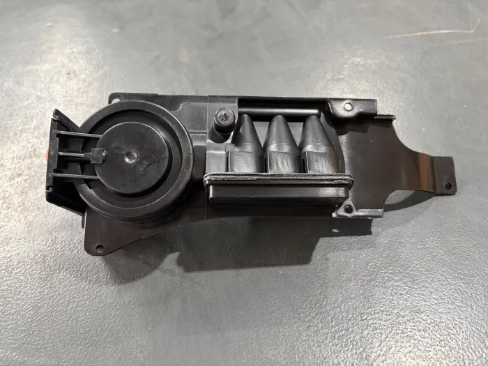 022103515A Engine Parts Valve,crankcase Breather for AUDI Q7, VW MAGOTAN