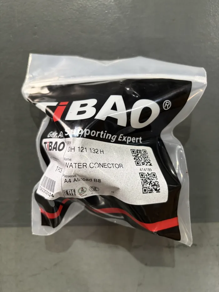 06H121132H Engine Parts  Coolant Flange for AUDI A4, VW CARAVELLE, SEAT EXEO (3R2)