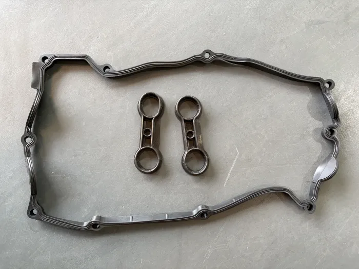 11120031987 Engine Parts Valve Cover Gasket for BMW 1 (E87), 3 Coupe (E46)