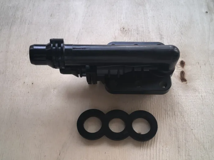 17217559962 Engine Parts Thermostat for BMW 5 (E60), 7 (E65, E66, E67), 6 (E63)