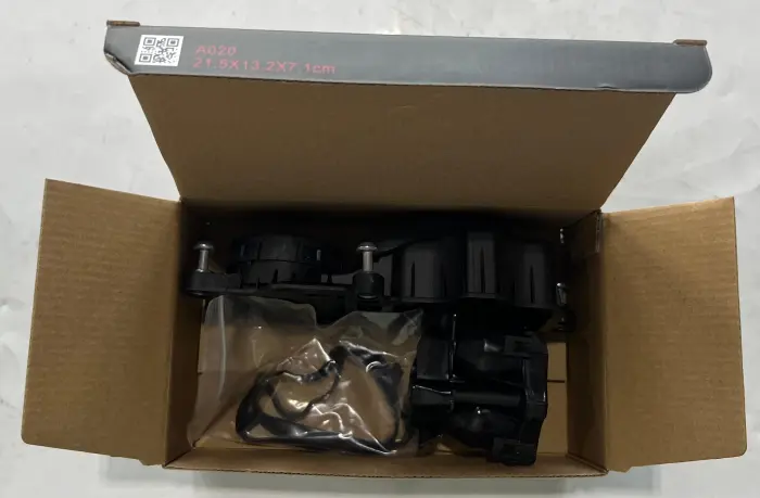 11127799225 Engine Parts Engine Block Breather Valve for BMW X3 (E83), 3 Touring (E46), 7 (E65, E66, E67), 5 (E60), X5 (E53)