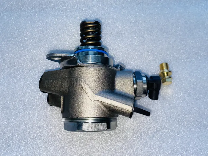 07L127026Q Engine Parts High Pressure Pump for