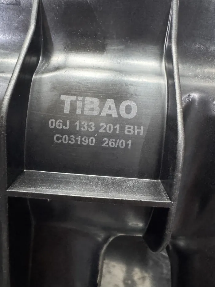 06J133201BH Engine Parts Intake Manifold Complate for AUDI Q3, VW CC, SEAT ALHAMBRA (710, 711), SKODA SUPERB II (3T4)