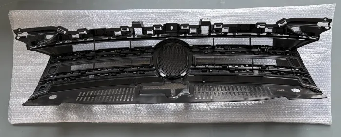 5ND853651B Radiator Grill for 