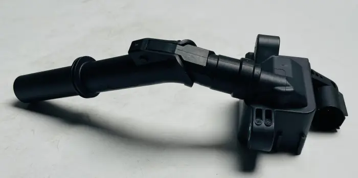 2769060501 Engine Parts Ignition Coil for MERCEDES-BENZ SL (R231), S-CLASS Coupe (C216), GLS (X166), GLE Coupe (C292), GL-CLASS (X166), C-CLASS (W204), CLS (C218), E-CLASS T-Model (S212), M-CLASS (W166), SLK (R172), R-CLASS (W251, V251), GLK-CLASS (X