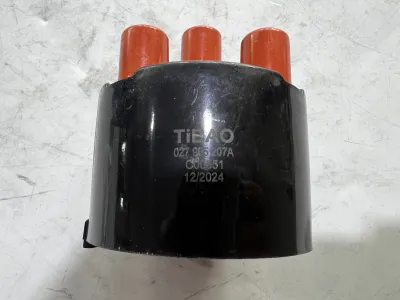 027905207A Engine Parts Distributor Cap for VW LUPO, SEAT CORDOBA (6K1, 6K2), CORDOBA Sedan (6K1, 6K2), SKODA OCTAVIA I Combi (1U5)