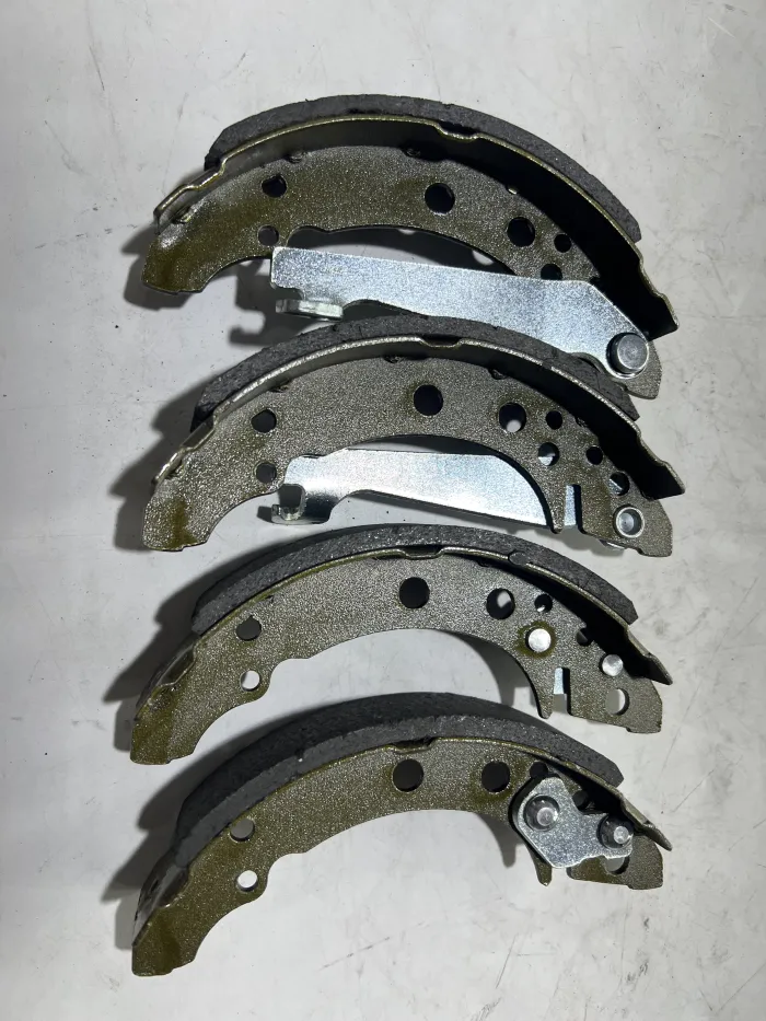 171609525A Brake Shoe Set for AUDI 80, VW DERBY, SEAT IBIZA II (6K1), IBIZA Mk II (6K1)