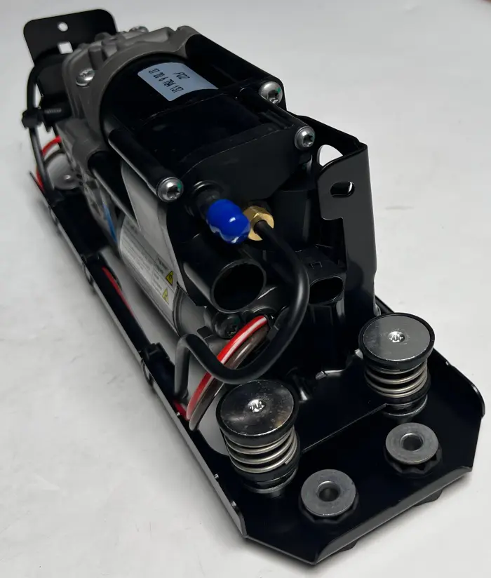 37206784137 Air Suspension Compressor Pump for BMW 5 Gran Turismo (F07), 7 (F01, F02, F03, F04)