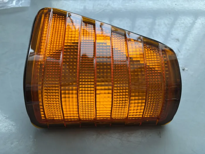 0018226720 Corner Light for MERCEDES-BENZ T1 Platform/Chassis (601), T1 Van (601, 611), T1/TN Van, HENSCHEL 2-t