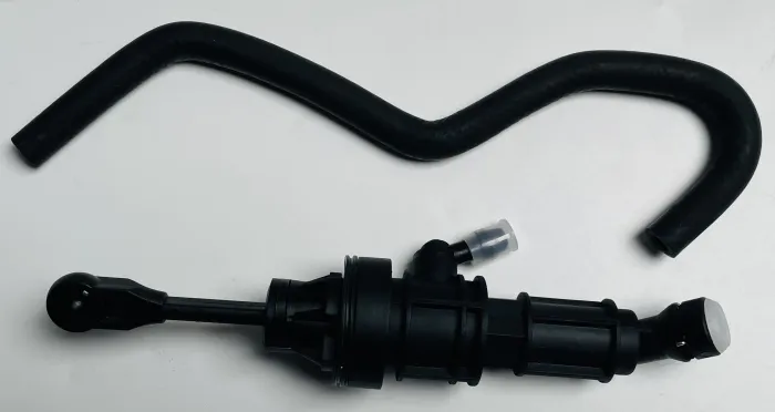 MN100486 Transmission Parts Clutch Master Cylinder for CITROËN C4 AIRCROSS, C4 AIRCROSS Wagon, MITSUBISHI OUTLANDER III Van (GF_W, GG_W), PEUGEOT 4008, 4008 Wagon