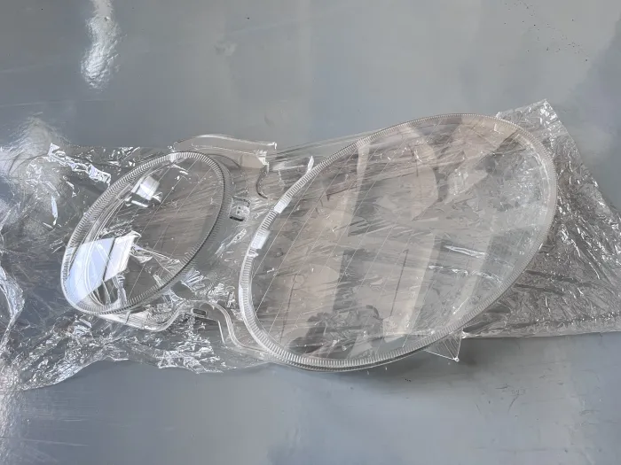 2118201561# Headlight Lens for 