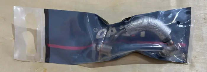 11537588936 Engine Parts Cooling Water Pipe for BMW X5 (F15, F85), 2 Coupe (F22, F87), 4 Coupe (F32, F82), X4 (F26), X3 (F25), 3 (F30, F80), 5 Touring (F11), Z4 Roadster (E89), X1 (E84), 1 (F21)