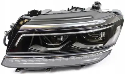 5NB941113E Headlight for VW TIGUAN (AD1, AX1)