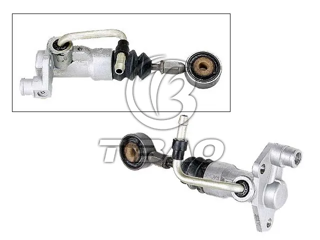 8D1721401B Transmission Parts Clutch Master Cylinder for AUDI A4, VW PASSAT