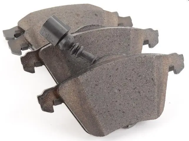 8J0698151F Brake Pads for AUDI A3, VW GOLF