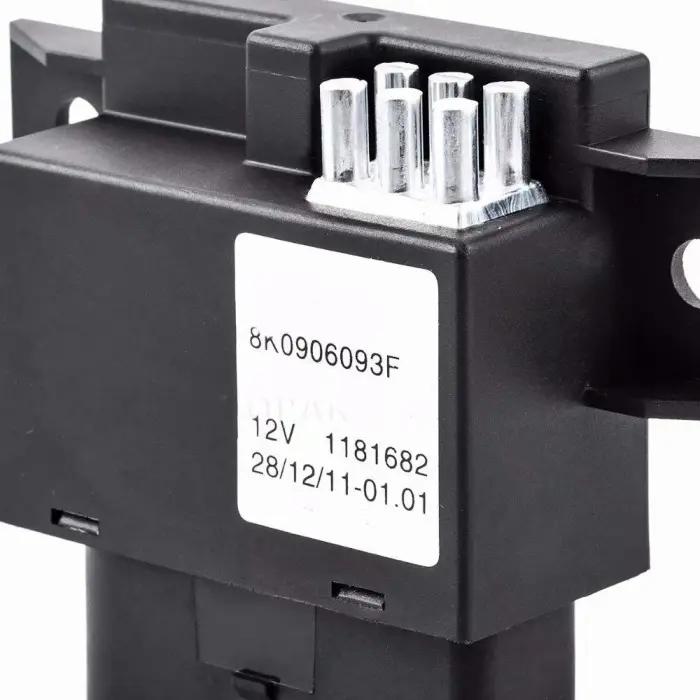 8K0906093F Relay for AUDI A5, VW CADDY