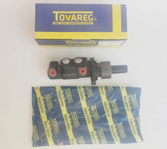 191611019 Brake Master Cylinder for VW GOLF