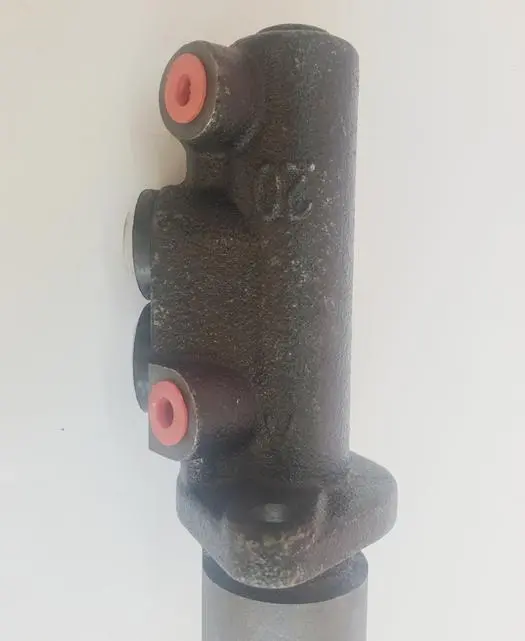 191611019 Brake Master Cylinder for VW GOLF