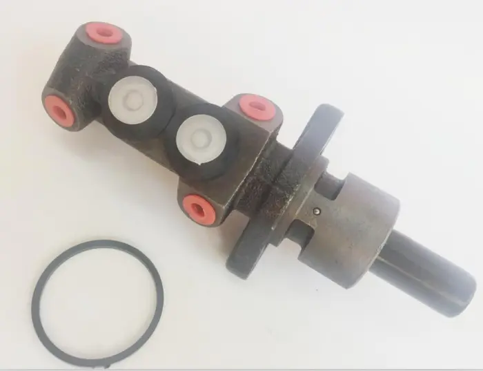 191611019 Brake Master Cylinder for VW GOLF