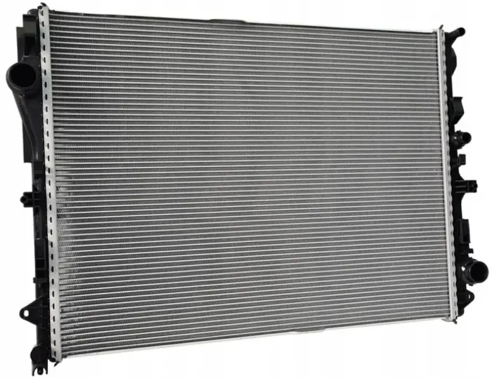 0995003303 Engine Parts Radiator for MERCEDES-BENZ EQV (W447), METRIS Tourer (W447), E-CLASS (W213), METRIS Van (W447), GLC (X253), EQC (N293), eVITO Van (W447), S-CLASS (W222, V222, X222), V-CLASS (W447), CLS (C257)