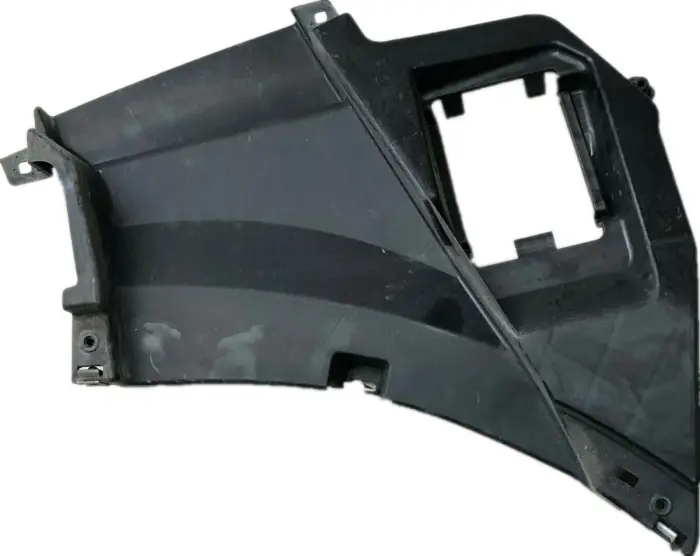 760807883 Bumper Bracket for