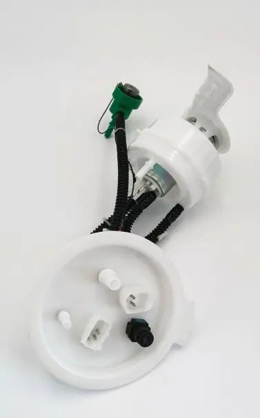 16117260647 Engine Parts Fuel Pump for BMW 5 (F10)