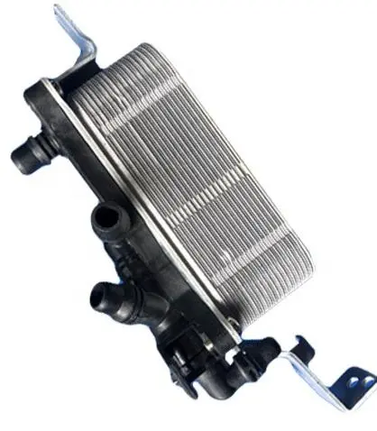 17217638579 Engine Parts BMW Oil Cooler for BMW 7 (F01, F02, F03, F04)