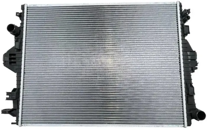 95810613220 Engine Parts Radiator for PORSCHE Cayenne, VW TOUAREG