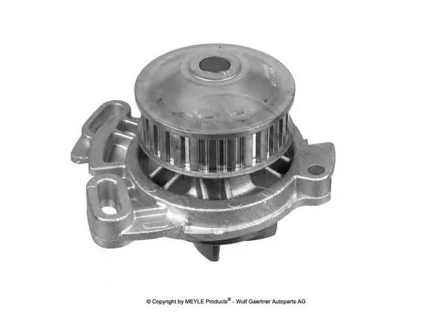 035121004A Engine Parts Water Pump for AUDI 200, VW CARAT