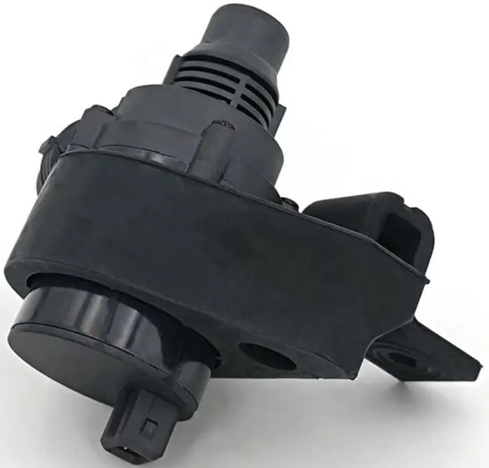 64116910755 Engine Parts BMW Water Pump for BMW 5 (E60), 6 (E63)