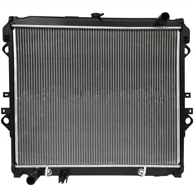 164000C382 Engine Parts Radiator for 