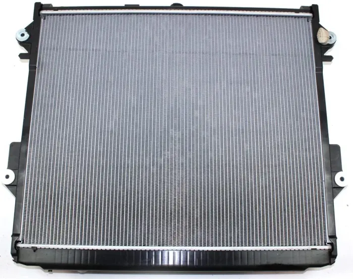 1640050380 Engine Parts Radiator for TOYOTA LAND CRUISER (_J2_)