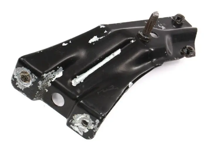 5K6821135  Fender Bracket for VW GOLF VI (5K1)