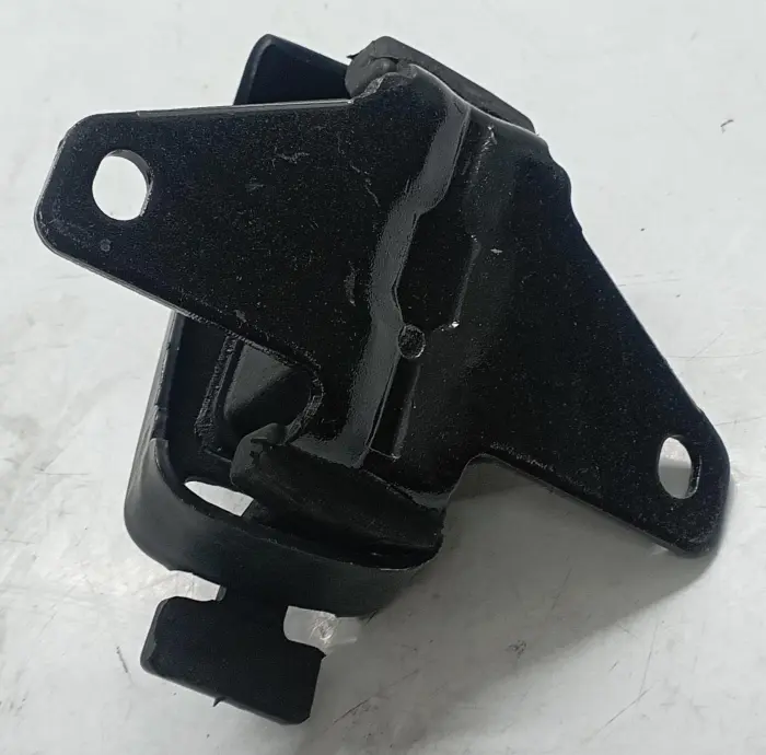 2H0199256A Engine Parts Engine Mount for VW AMAROK (2HA, 2HB, S1B, S6B, S7A, S7B)