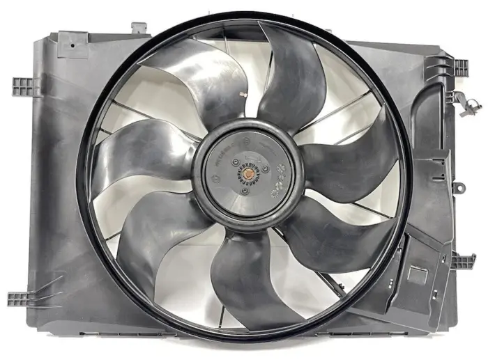 2045000193 Engine Parts Radiator Fan for