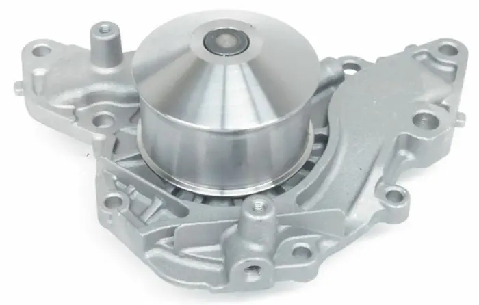 GWM51A Engine Parts Water Pump for