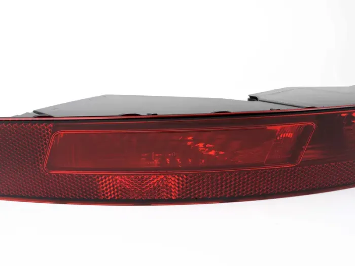 8U0945095C Rear Bumper Light for AUDI Q3 (8UB, 8UG)