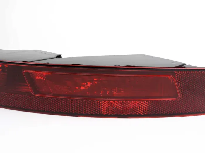 8U0945096C Rear Bumper Light for AUDI Q3 (8UB, 8UG)