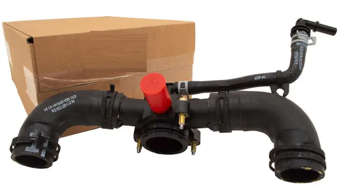 LR036058 Engine Parts Cooling Water Pipe for 