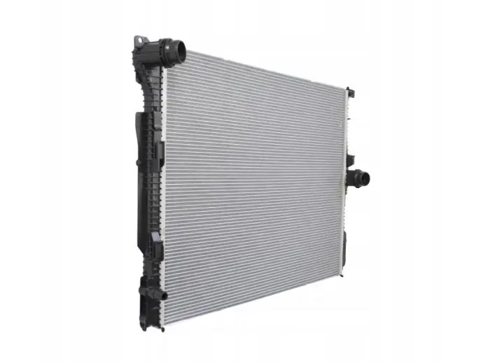 17118482623 Engine Parts Radiator for BMW 1 (F21), 3 (F30, F80), 4 Convertible (F33, F83), 2 Convertible (F23)