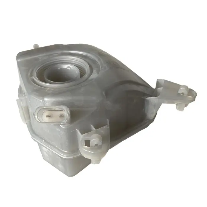 2Q0121407 Engine Parts Expansion Tank for