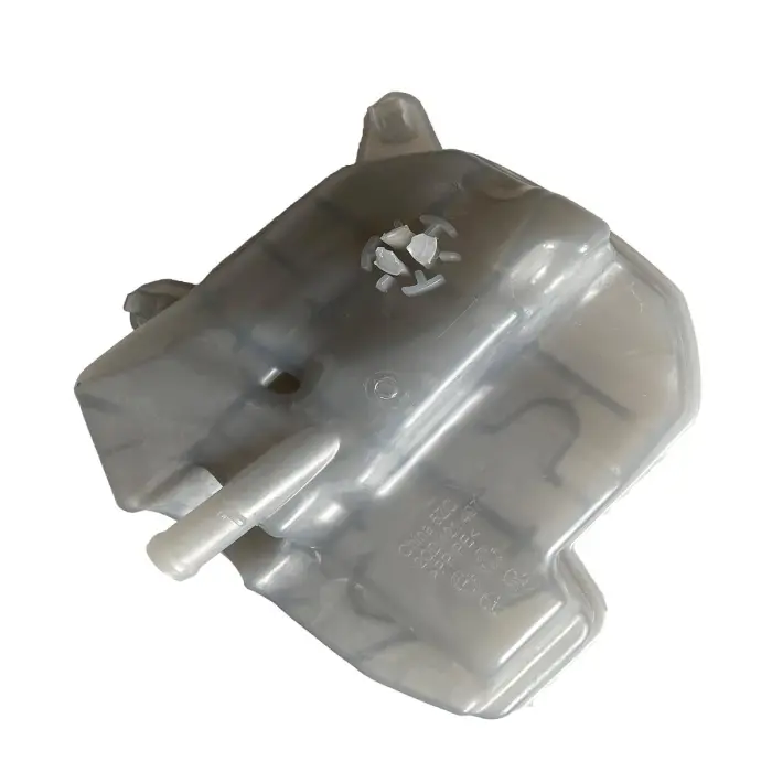 2Q0121407 Engine Parts Expansion Tank for