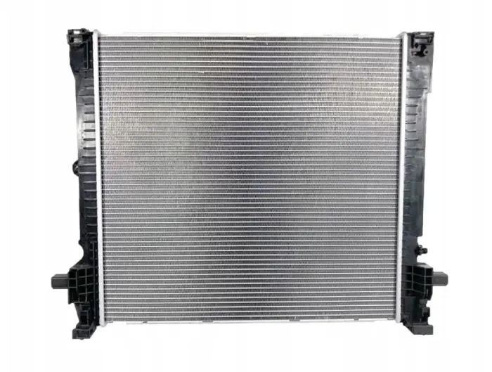 17118642742 Engine Parts Radiator for BMW X3 (G01, F97), X4 (G02, F98)