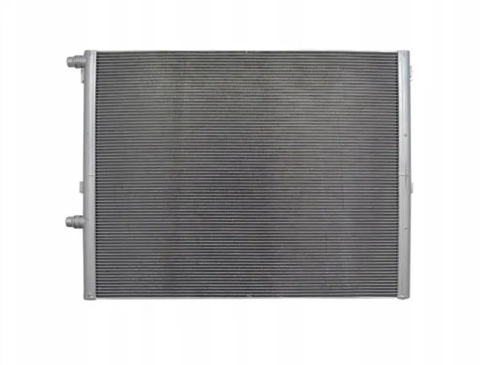 17118740697 Air Conditioning Condenser for