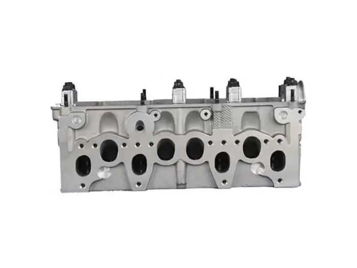 026103351Q Engine Parts Cylinder Head for